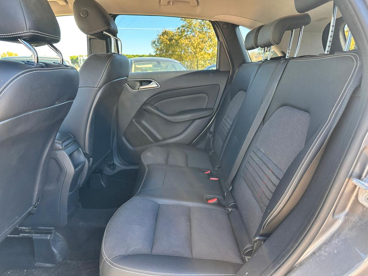 Mercedes-benz B 180 d Business