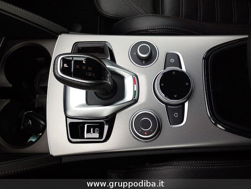 Alfa Romeo Stelvio 2023 2.2 t Veloce rwd 160cv auto