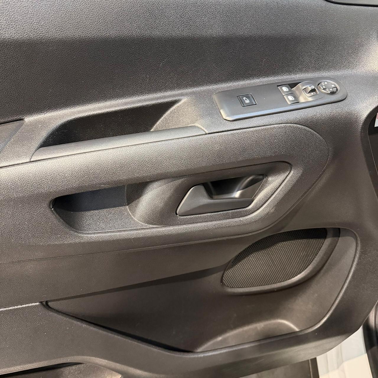 Citroen BERLINGO XL 1.5 HDI AUTOMATICO