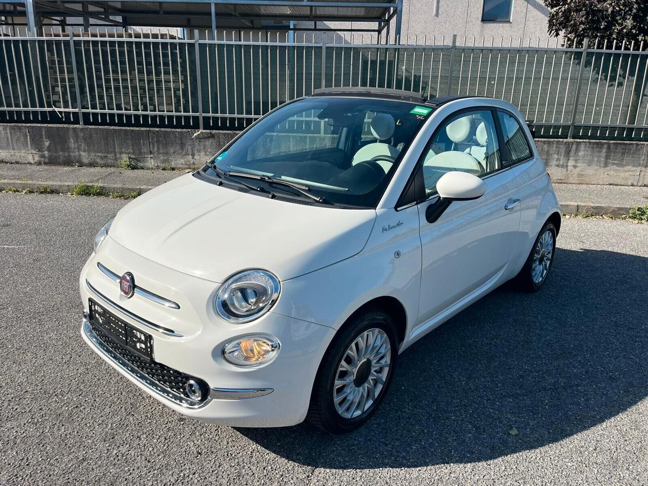 Fiat 500 CABRIO 1.0 HYBRID SOLO 25000 KM