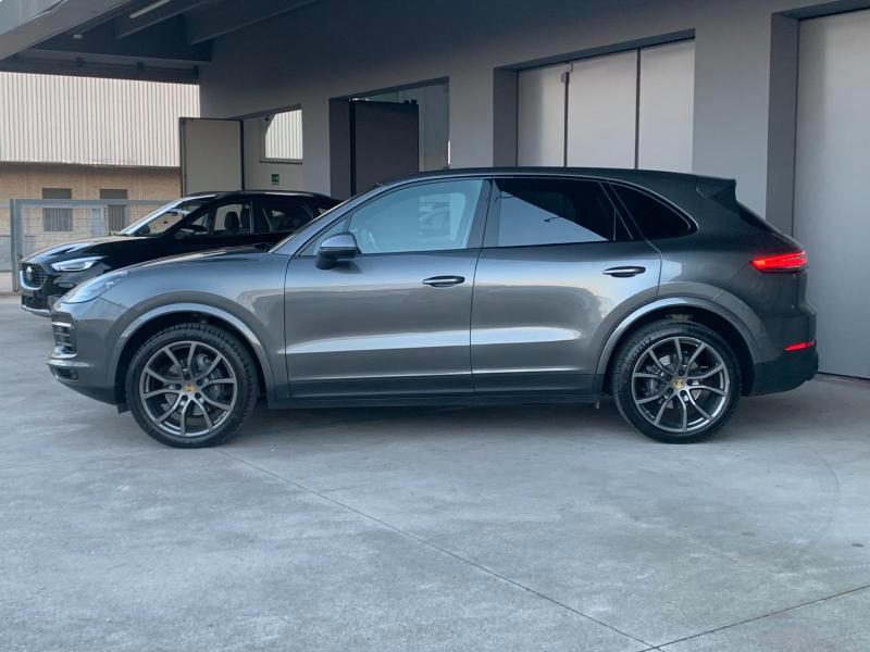 Porsche Cayenne 3.0 tiptronic