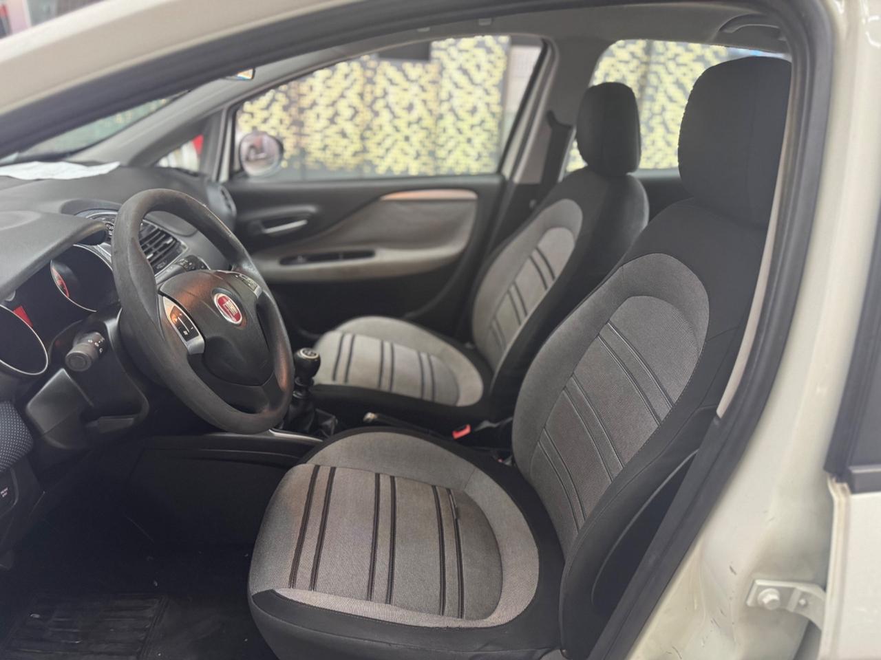 Fiat Punto Evo 1.4 Benzina Metano ADATTA NEOPATENTATI 5Porte