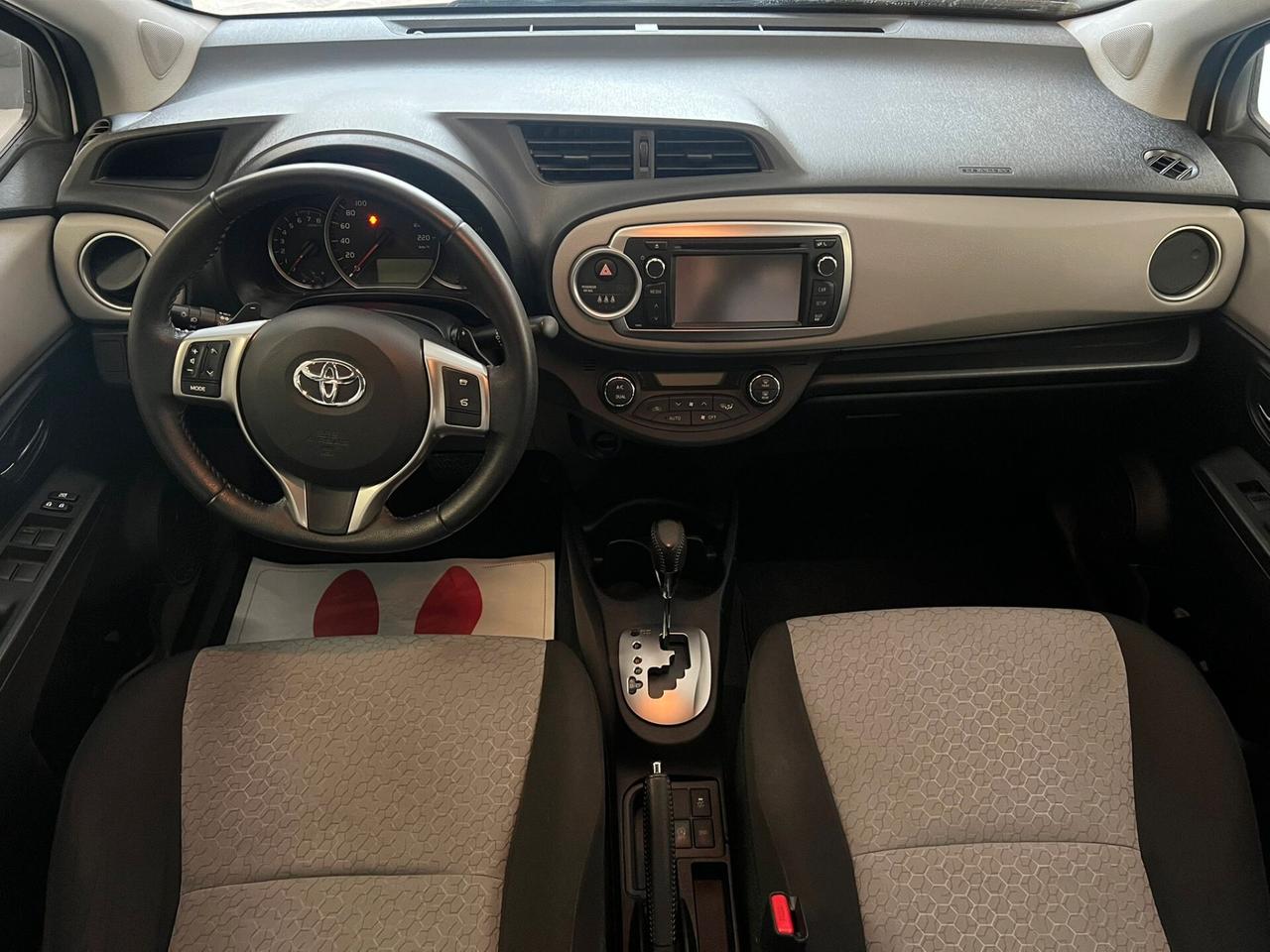 Toyota Yaris 1.0 5 porte Lounge
