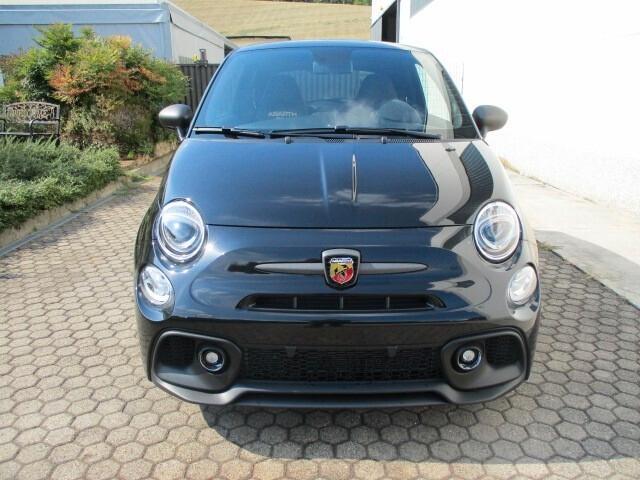 Abarth 695 1.4 Turbo T-Jet 180 CV