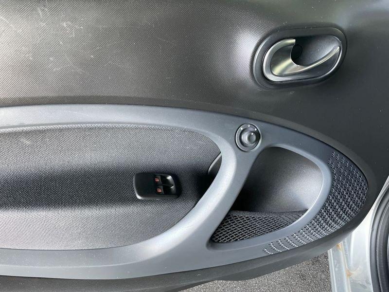 smart fortwo EQ Mattrunner (22kW)