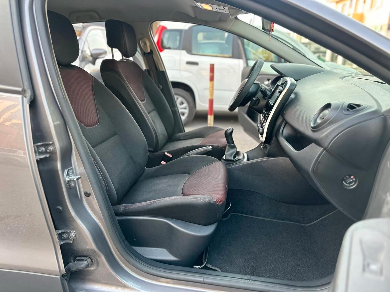 Renault Clio dCi 8V 90CV Start&Stop 5 porte Energy Intens NEOPATENTATI