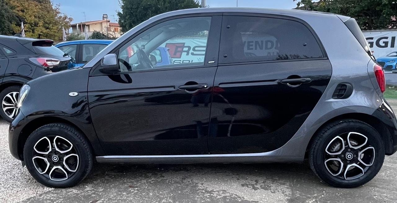 Smart ForFour 453 Passion 0.9 Turbo 90cv