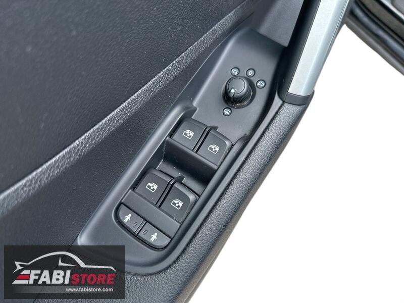 Audi Q2 35 TDI 150 Cv S-Tronic QUATTRO S-Line - Cockpit, Camera, CarPlay ecc