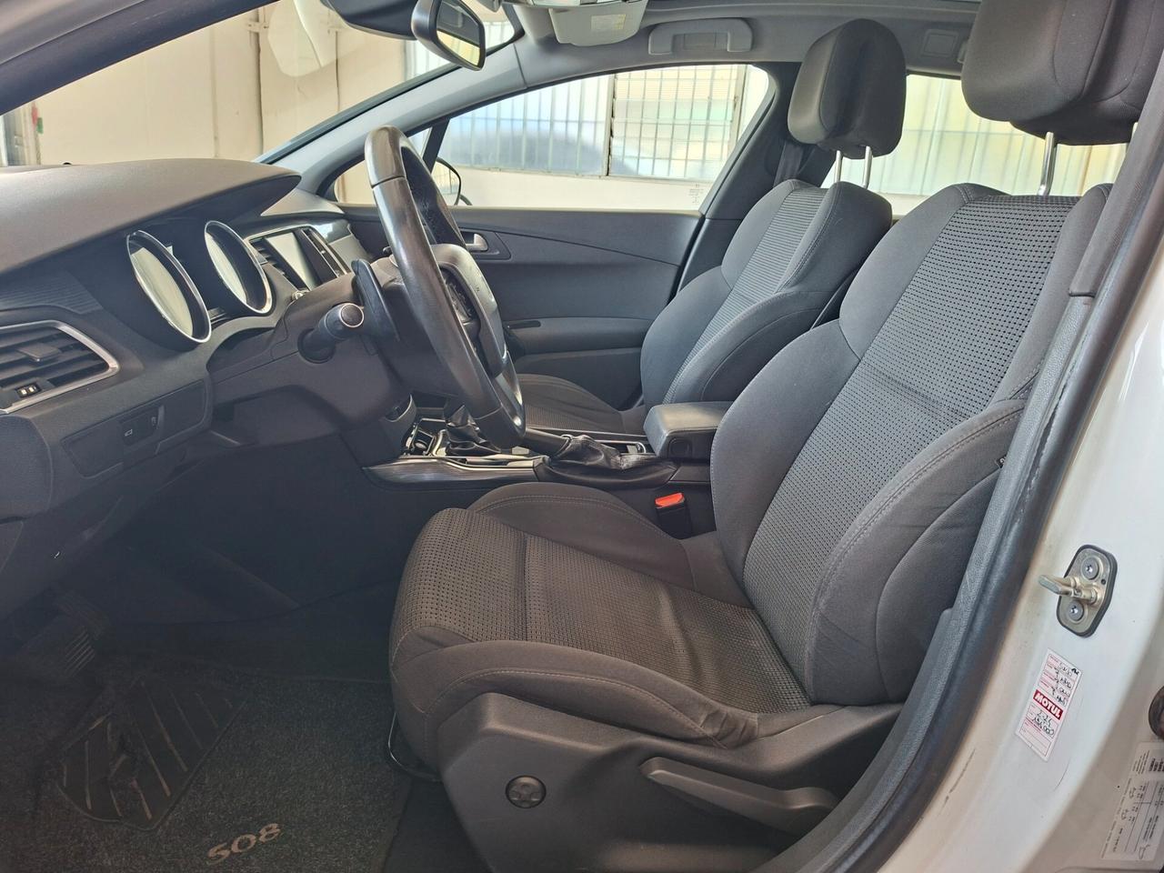 Peugeot 508 1.6 HDI S.W / AUTOMATICO / EURO 6 / DA NEOPATENTATI
