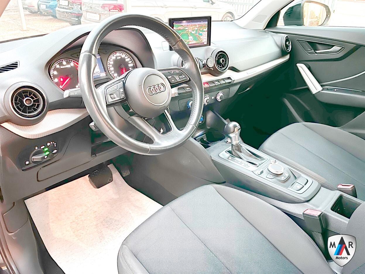 Audi Q2 30 TFSI S tronic Business
