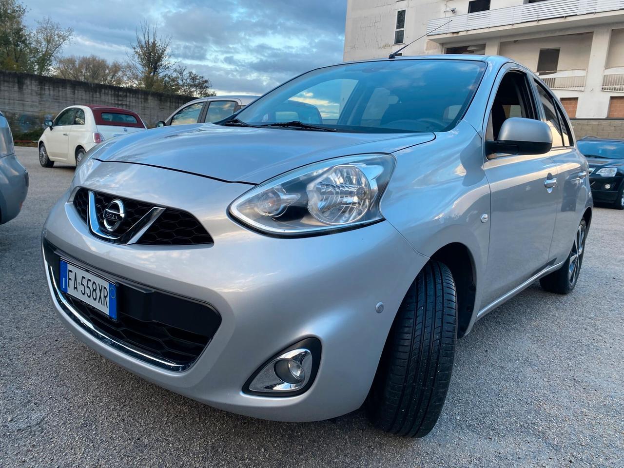 Nissan Micra 1.2 benz restyling full full opt 2015