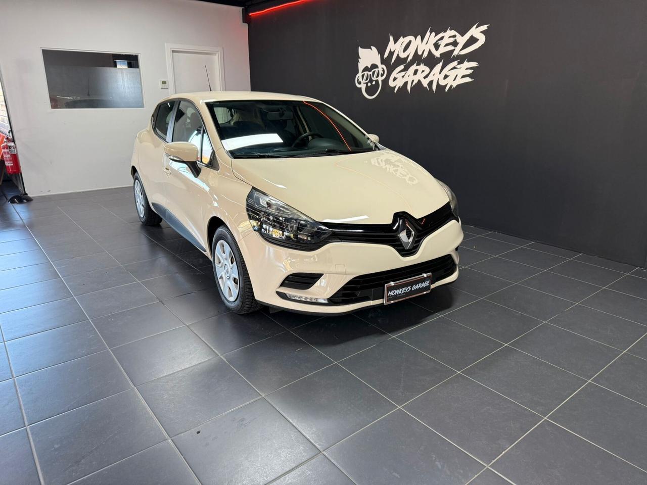 Renault Clio 1.2 75CV 5 porte Intens