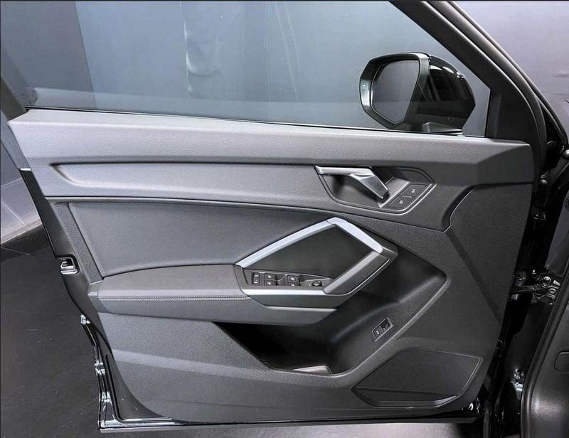 Audi Q3 Q3 40 TDI quattro S tronic S line edition