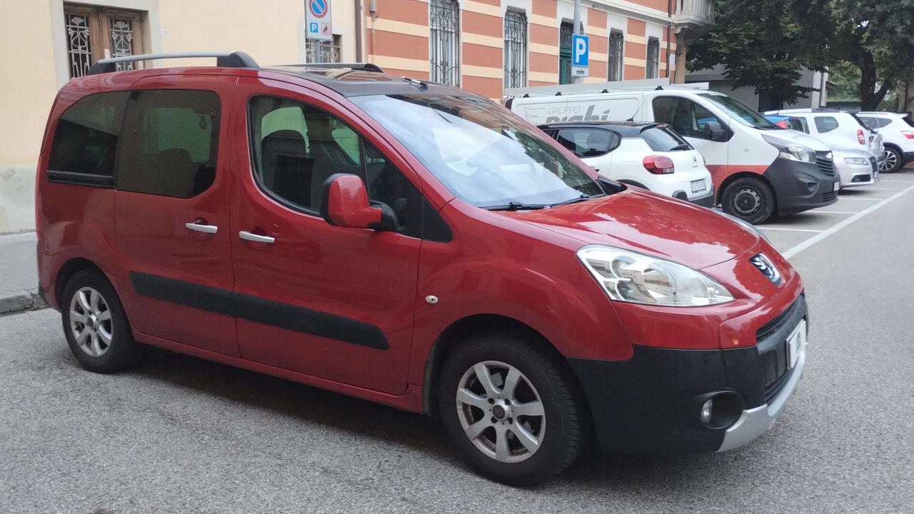 Peugeot Partner Tepee 1.6 HDi 110CV Outdoor