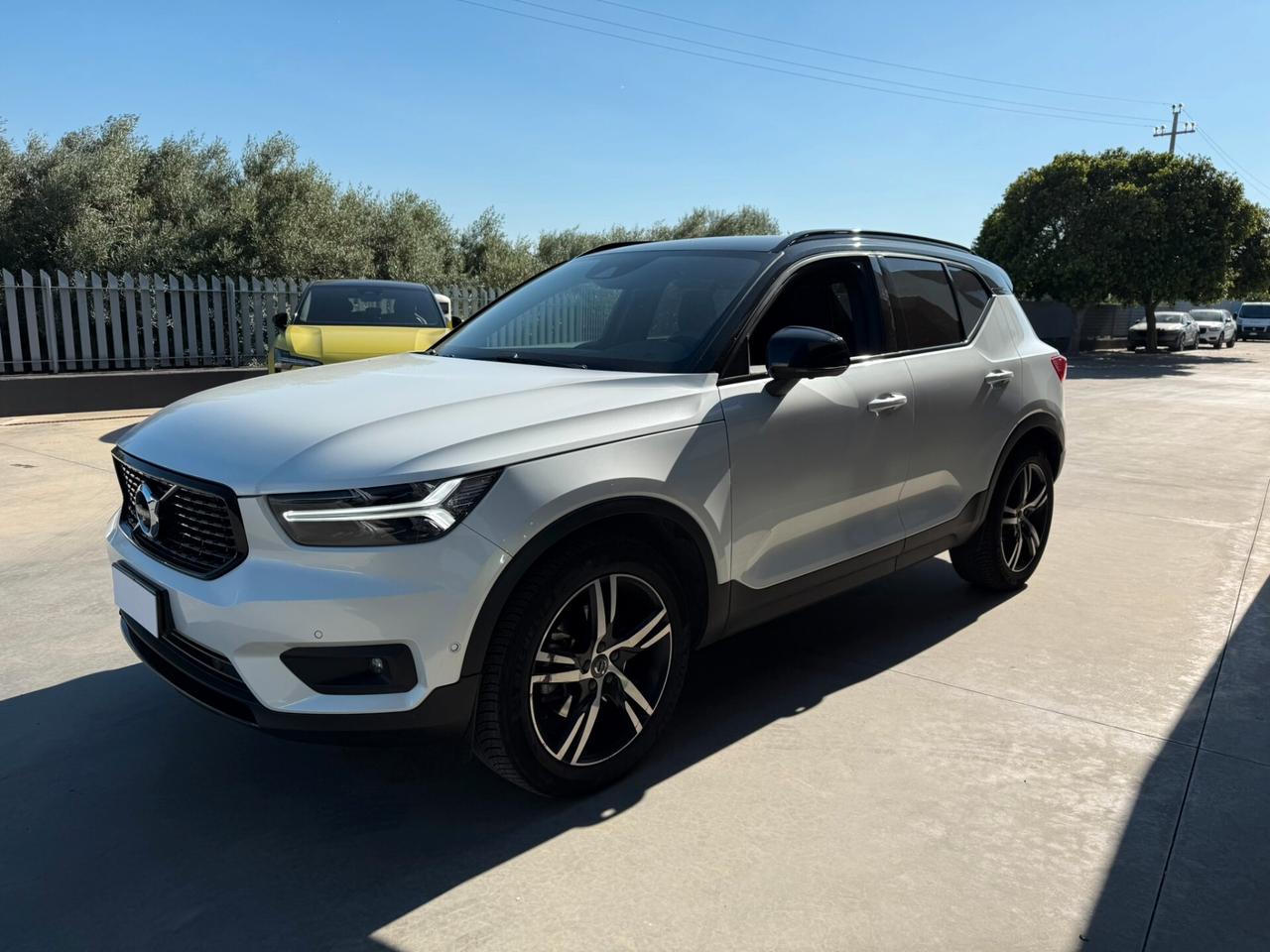 Volvo XC40 D4 AWD Geartronic R-design