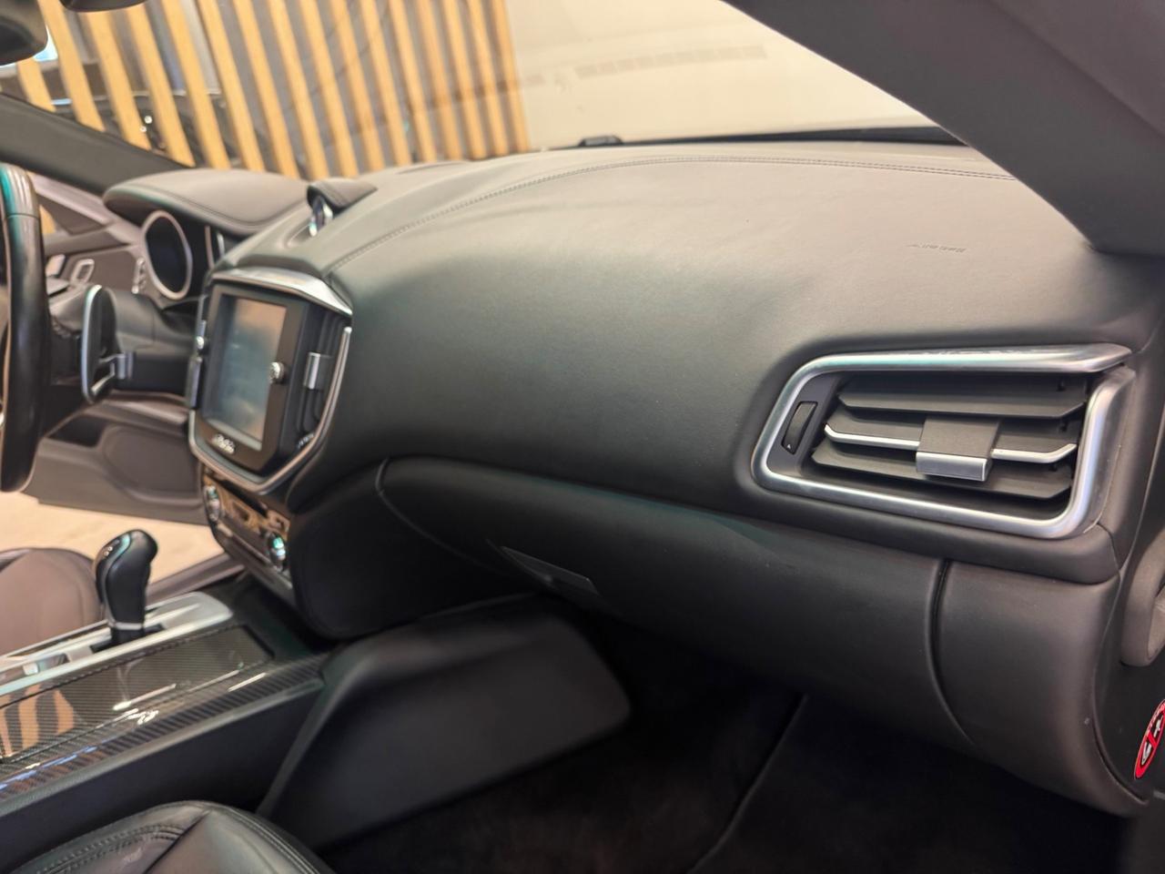 Maserati Ghibli V6 S Q4 TAGLIANDI FERRARI PARI AL NUOVO