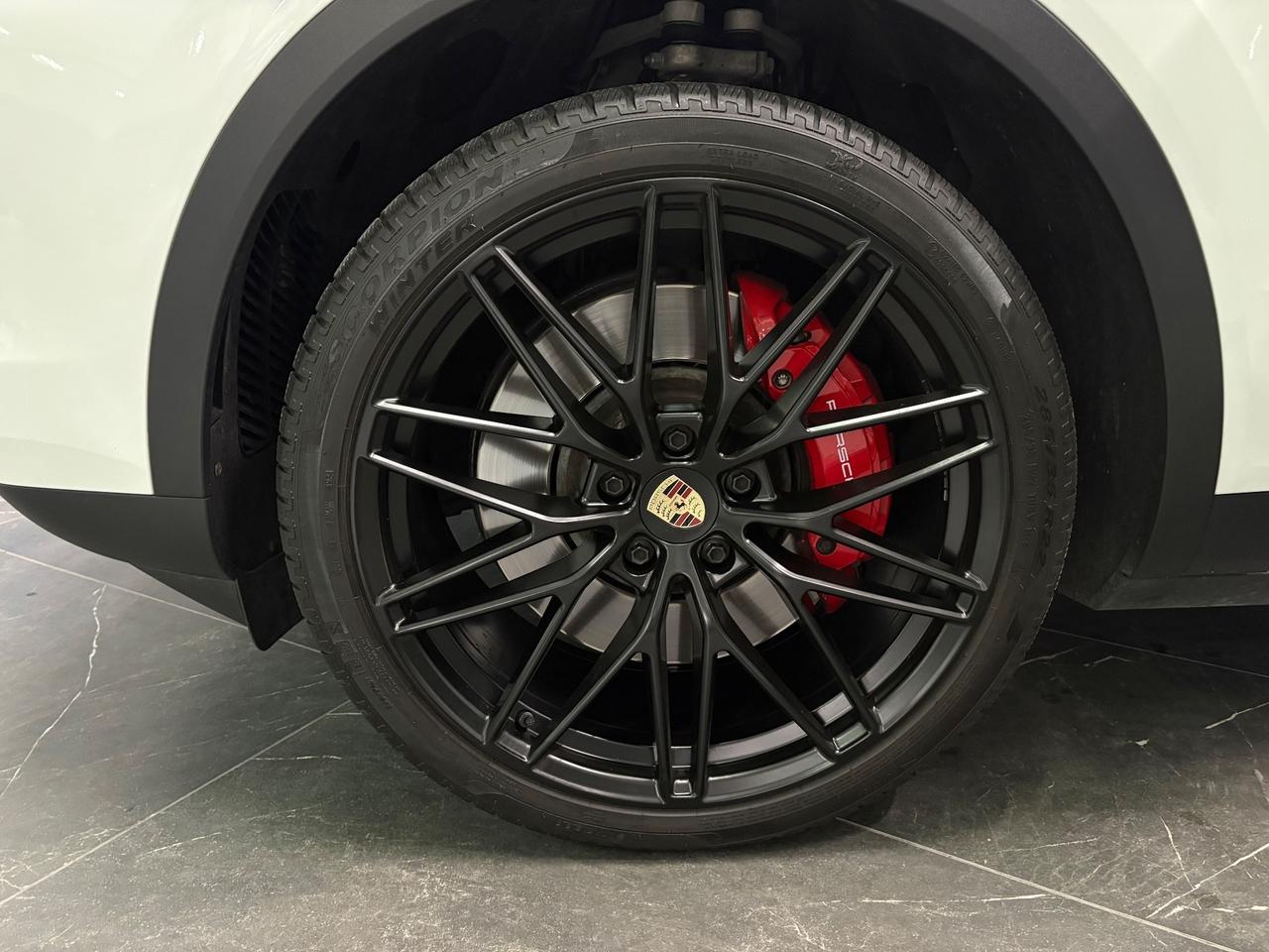 Porsche Cayenne 4.0 S COUPE 4.0 V8 TURBO