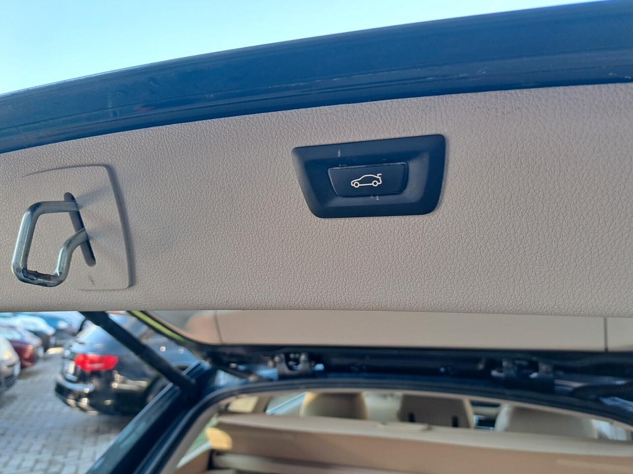 Bmw 330dA Touring Luxury/ AUT