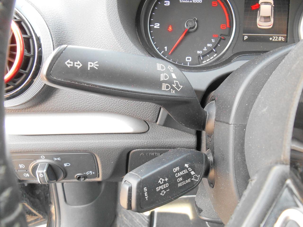 Audi A3 Sedan 1.6 TDI clean diesel S tronic Ambition
