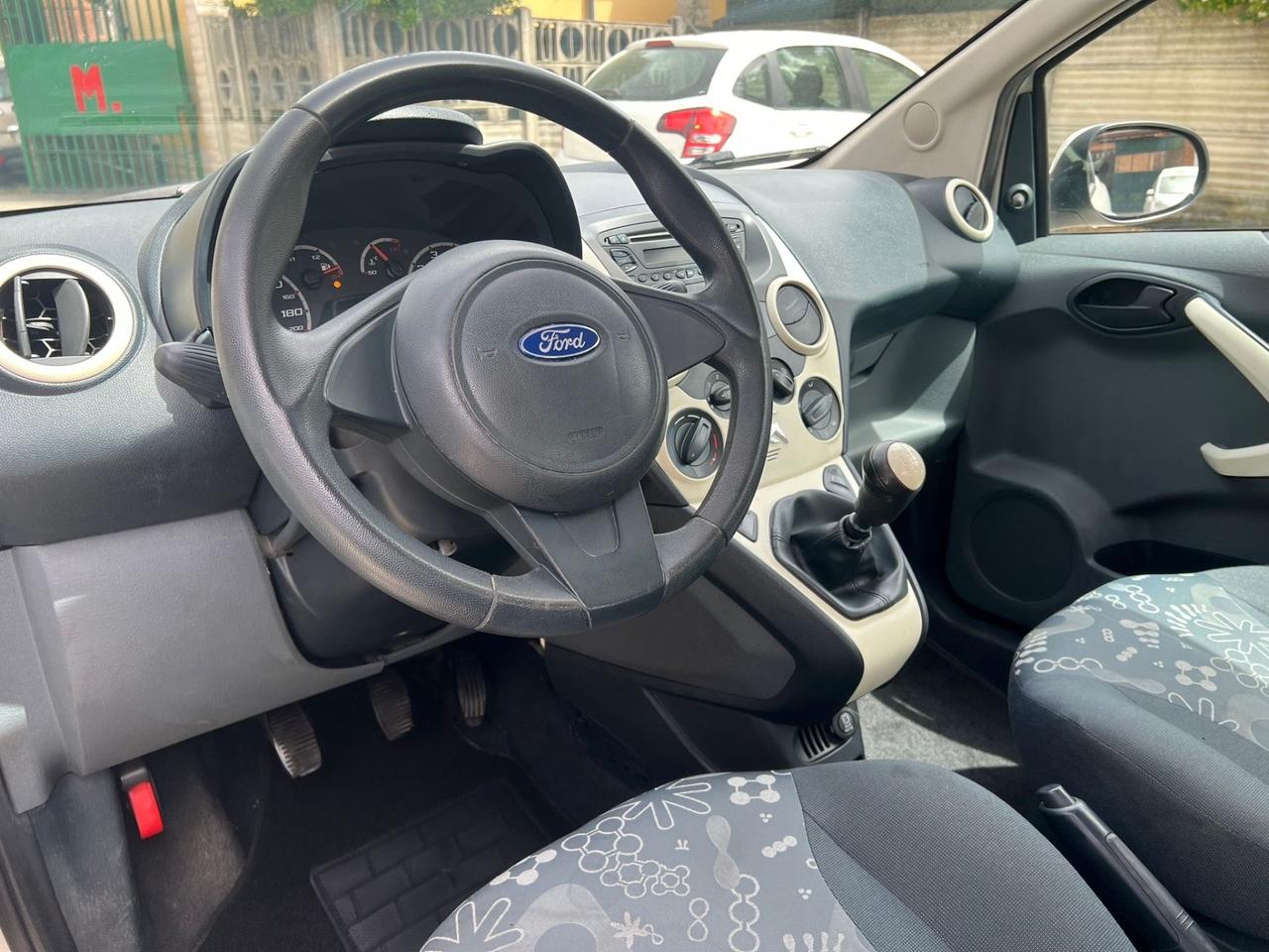 Ford ka ok neopatentati tagliando eseguito