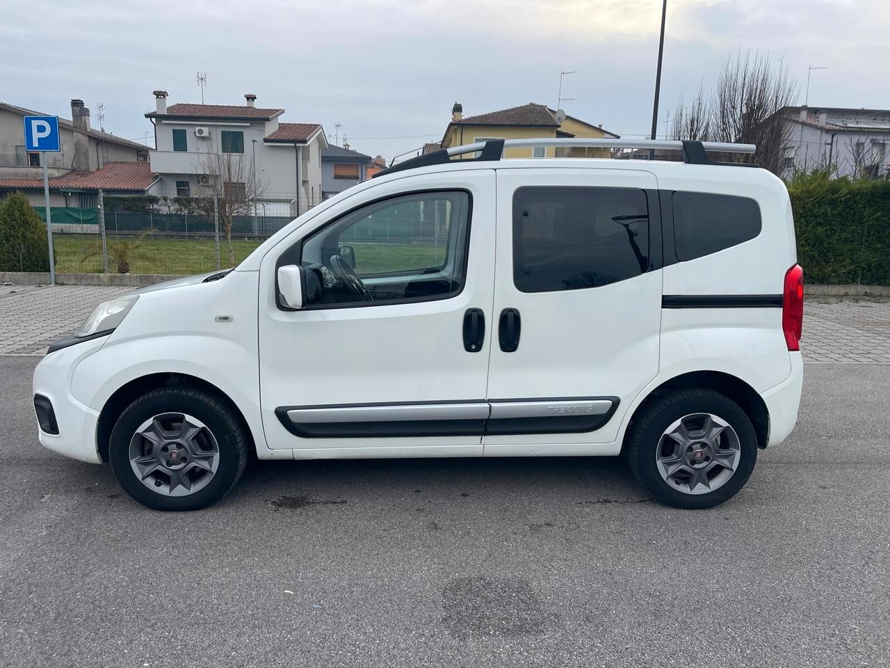 Fiat Qubo 1.3 MJT 95 CV Trekking