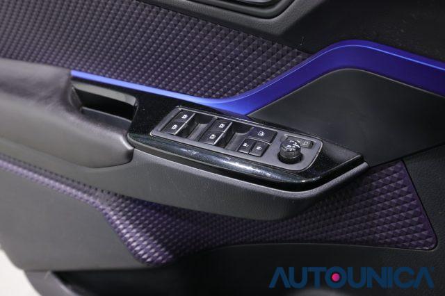 TOYOTA C-HR 1.8 HYBRID E-CVT LOUNGE FARI LED NEOPATENTATI