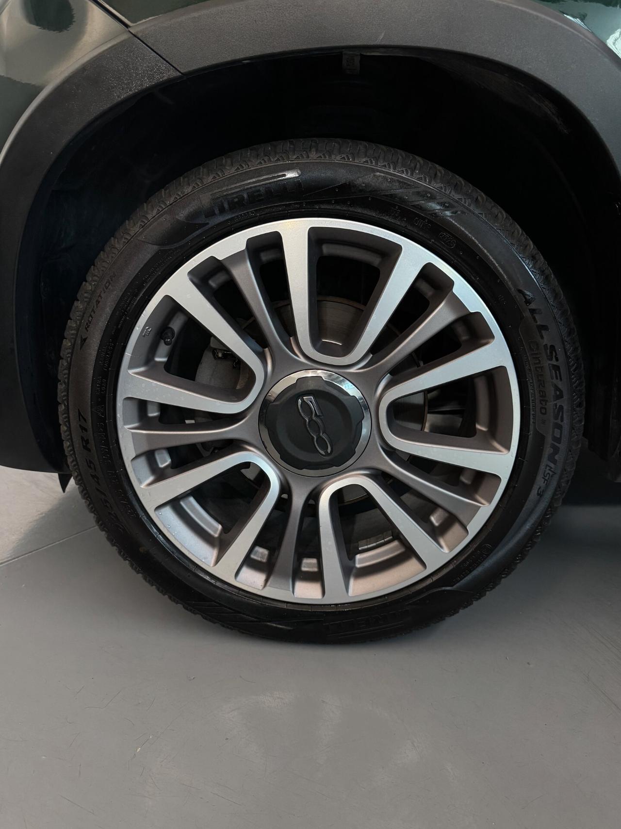 Fiat 500L Cross mjt 1.3cc 95cv Automatica + Clima + Navi OK Neopatentati