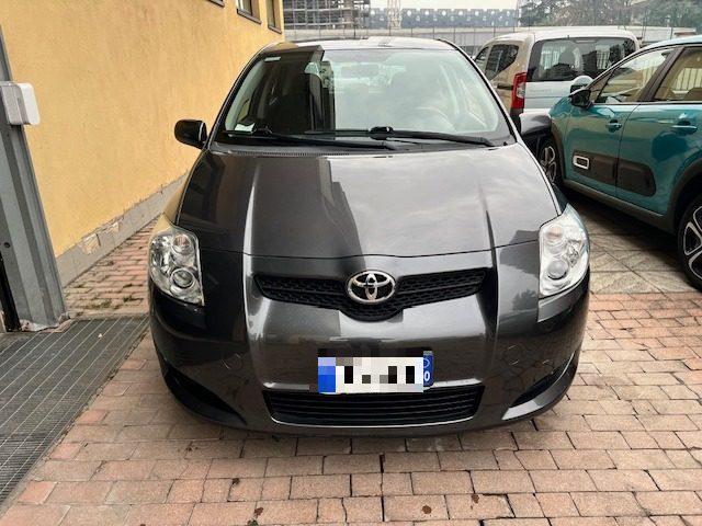 TOYOTA Auris 1.6 5 porte Sol