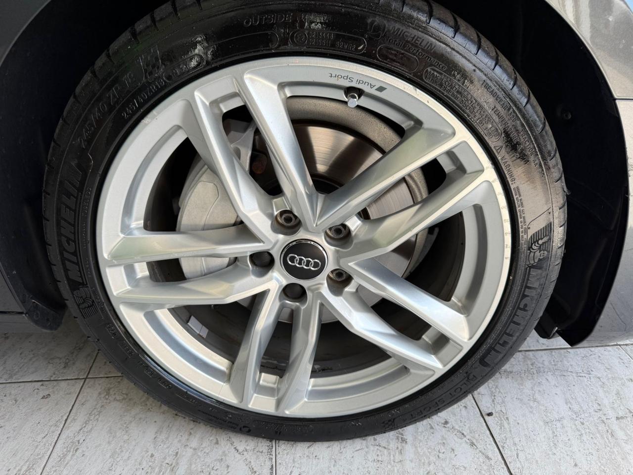 Audi A4 Avant 40 TDI quattro S tronic S-LINE FULL