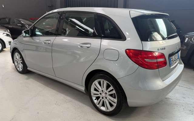 Mercedes-Benz B 180 B 180 Neopatentati Benzina Manuale