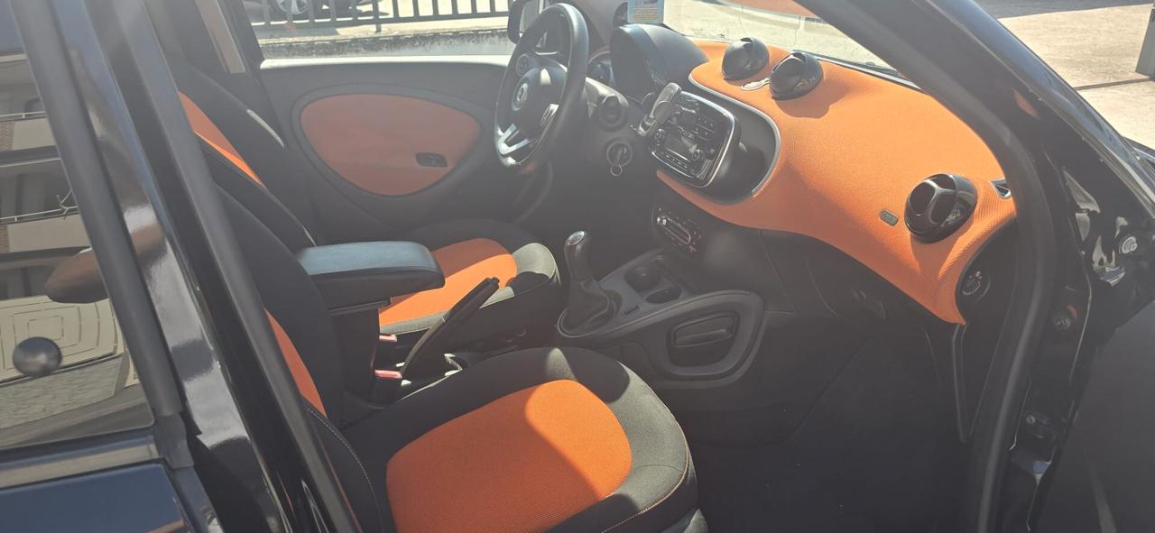 Smart ForFour 70 1.0 Passion