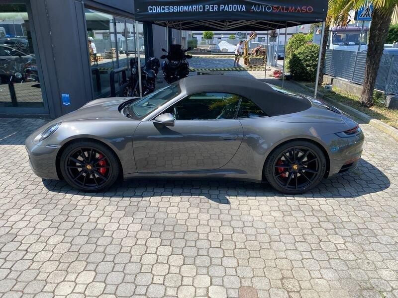 Porsche 911 992 Carrera 4S Cabriolet (992.1)