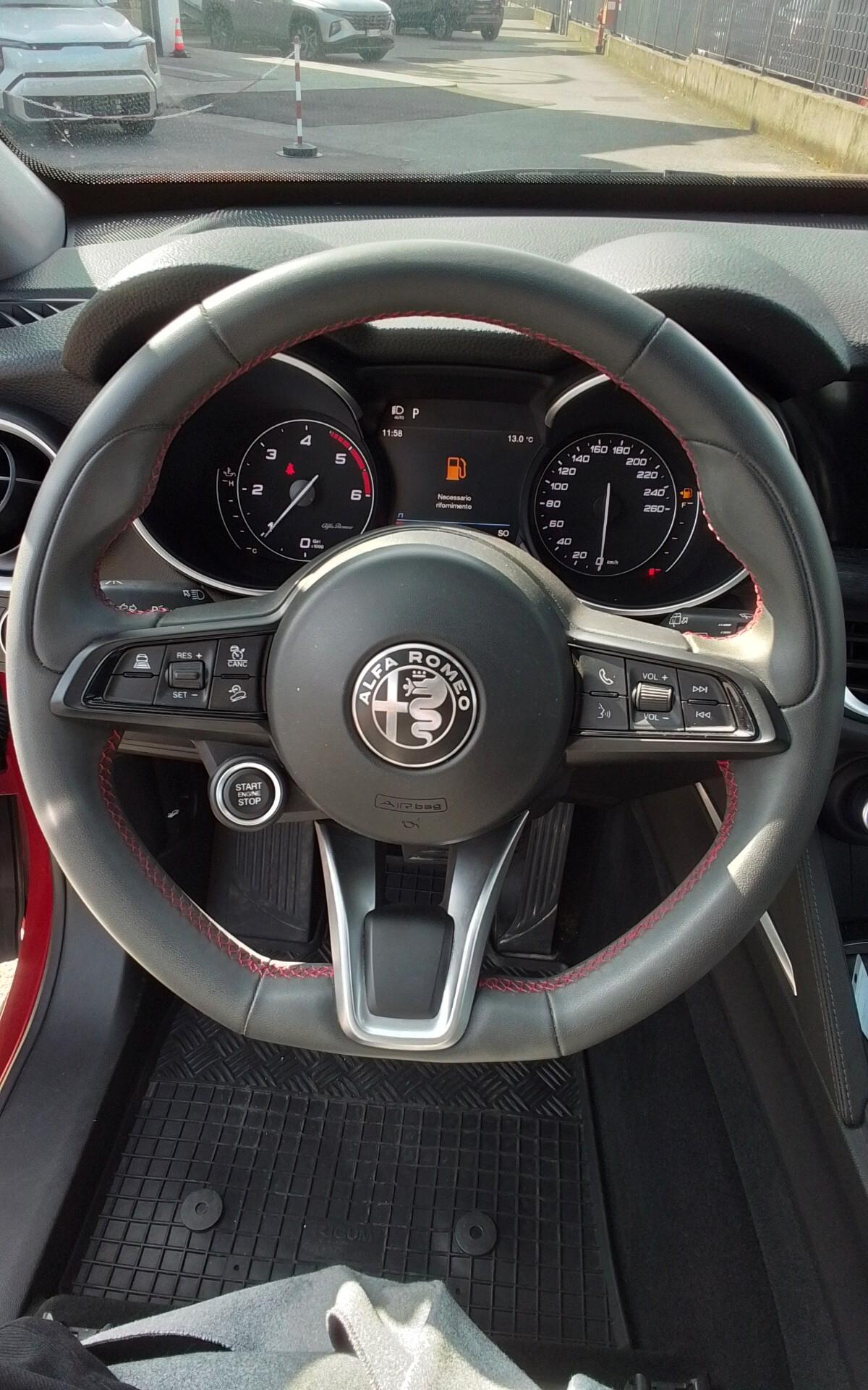 Alfa Romeo Stelvio 2.2 Turbodiesel 190 CV AT8 Q4 Business