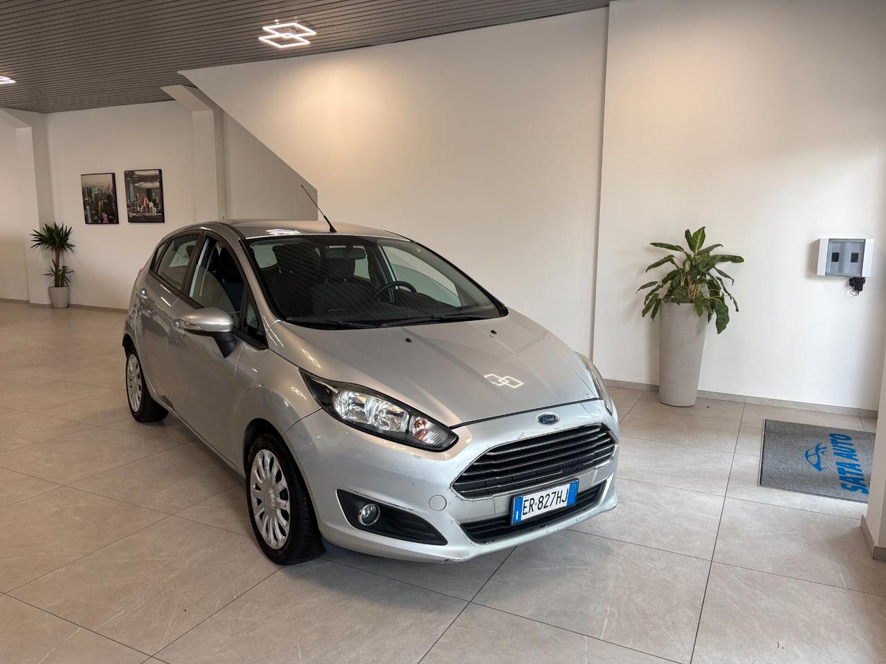 Ford Fiesta 1.2 60CV 5 porte Titanium