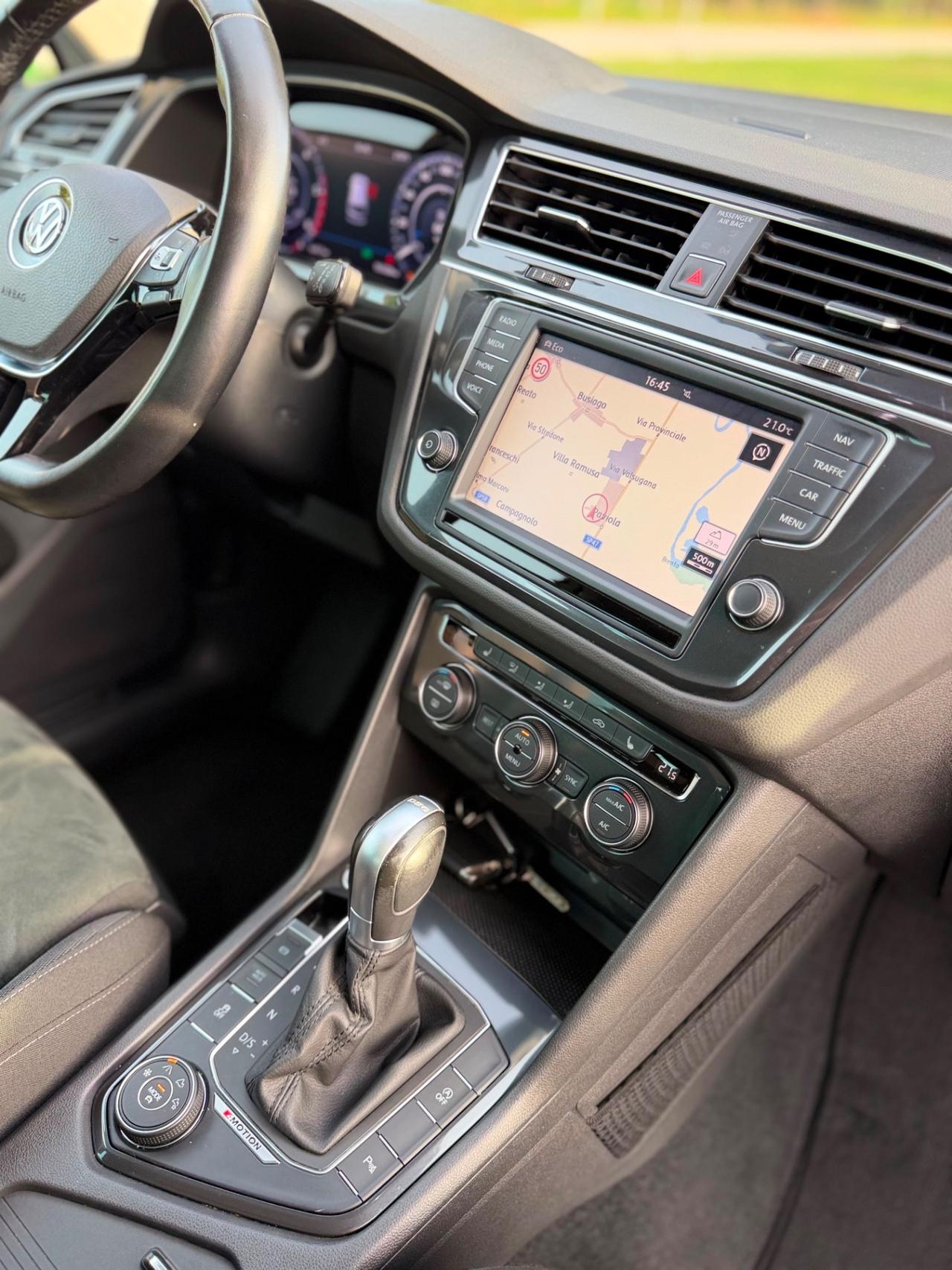 Volkswagen Tiguan 2.0 TDI SCR DSG Business BlueMotion Technology