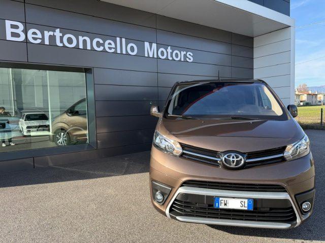 TOYOTA Proace Verso 1.5D 120cv 8 POSTI L0 Executive VERSO NAVI