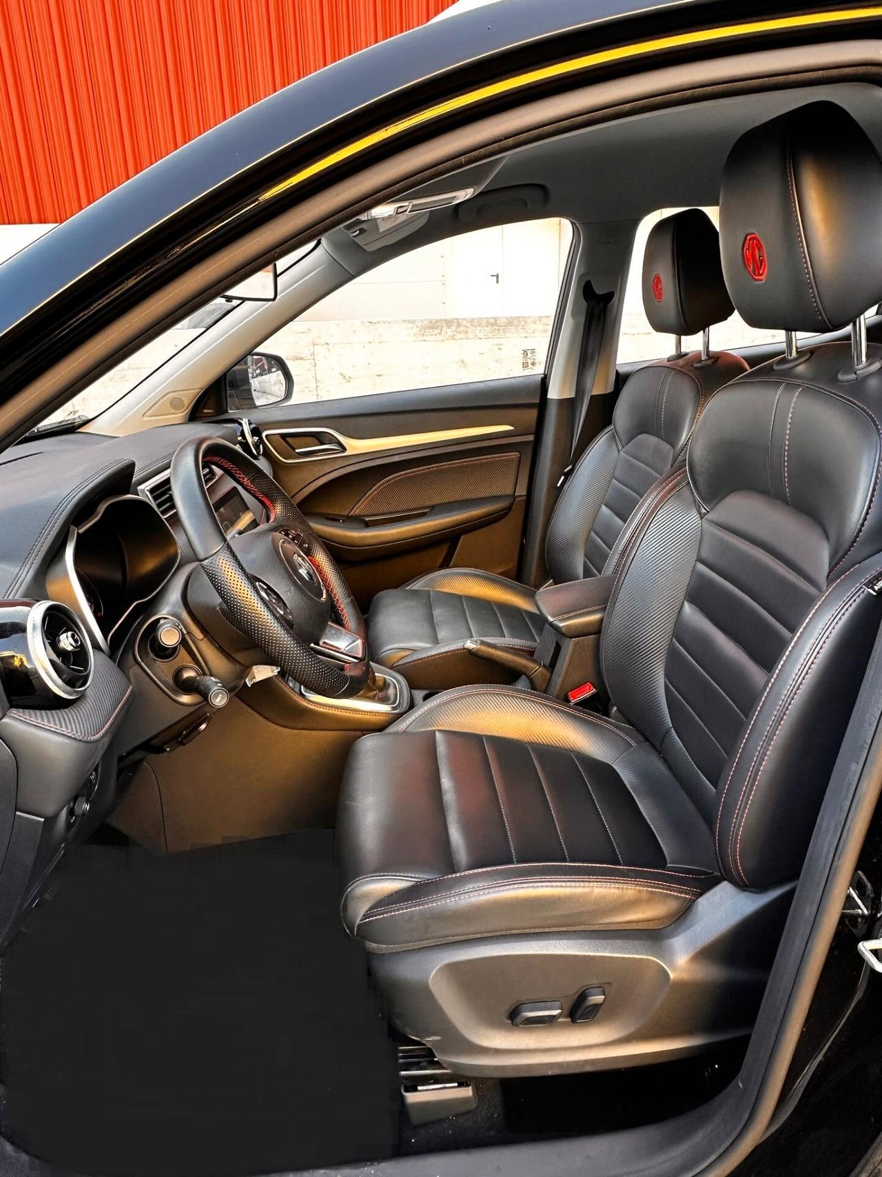 MG ZS 2024 1.5 BENZINA 106CV LUXURY