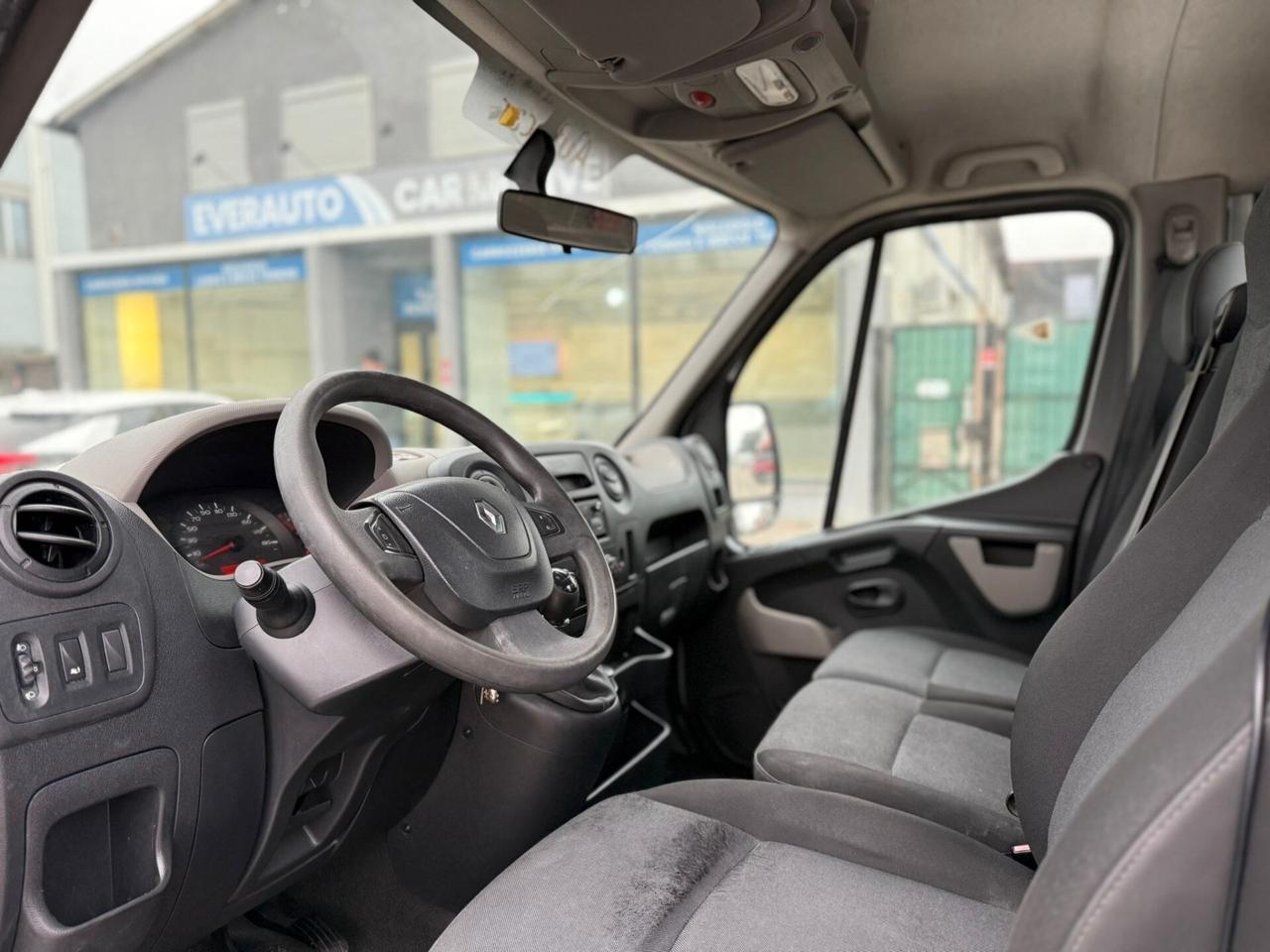 Carroattrezzi Renault Master 2.3 136cv 2017