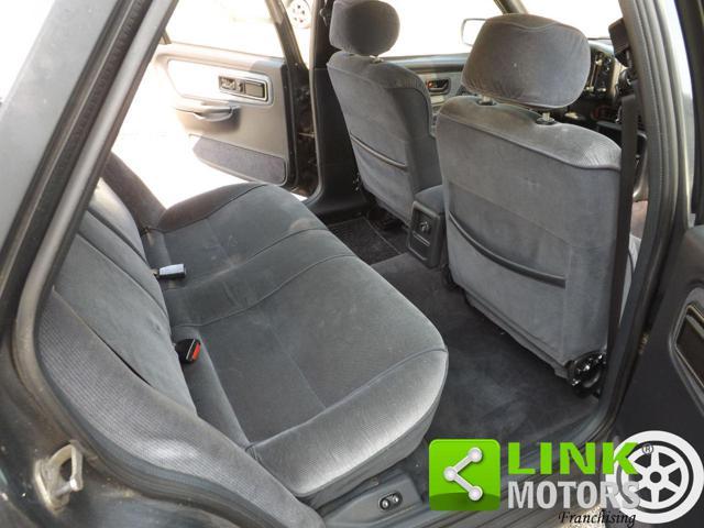 FORD Scorpio 2.0i Twin Cam 5 porte Ghia con impianto GPL