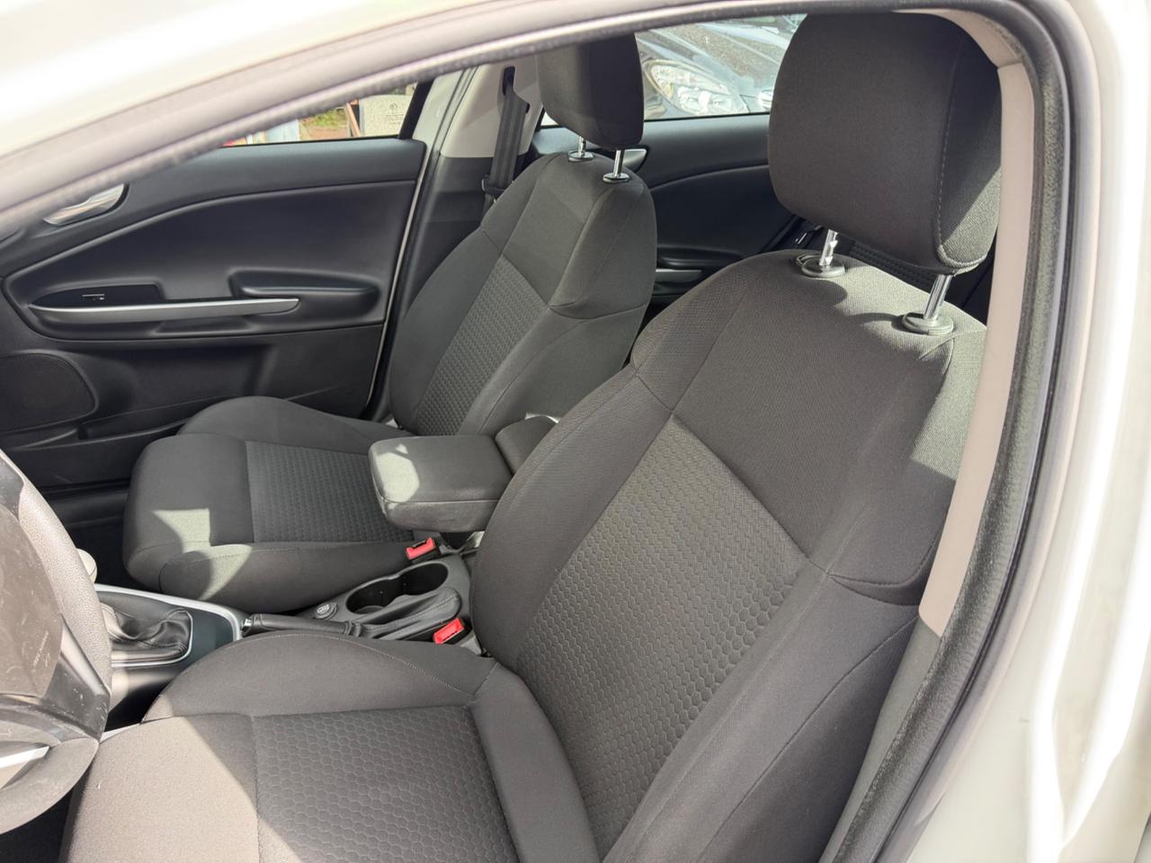 Alfa Romeo Giulietta 1.6 JTDm-2 105 CV Km Certificati