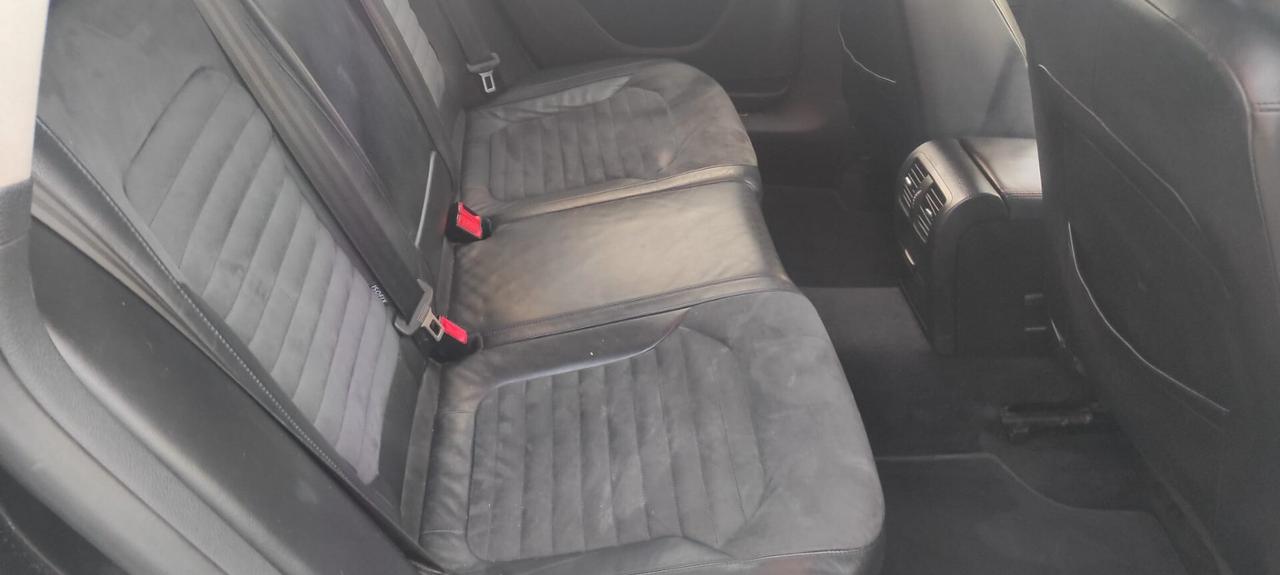 Volkswagen Passat Var. Bs. 2.0 TDI DSG High. BMT