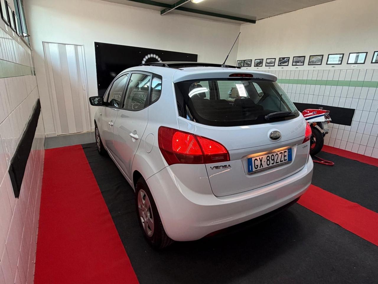Kia Venga 1.4 CRDi 77CV Active