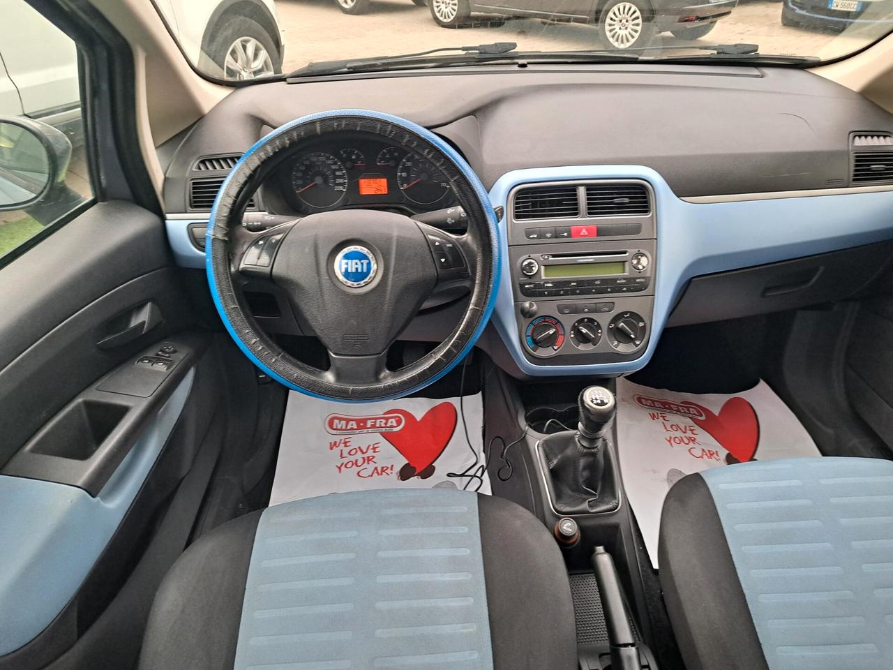 Fiat Punto 1.2 BENZ 65 CV , 5P /OK NEOPATENTATI