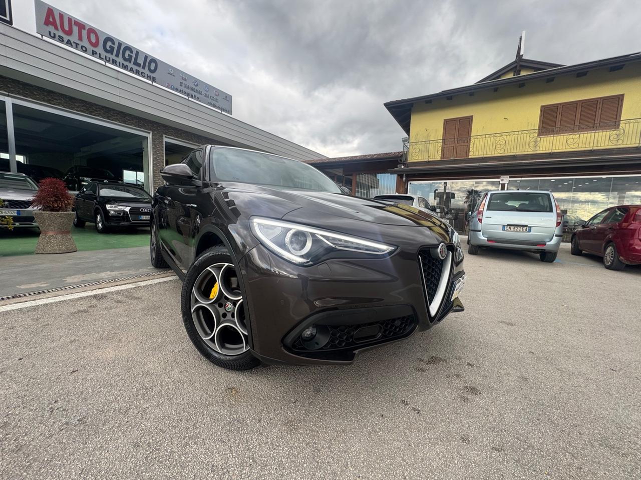 Alfa Romeo Stelvio 2.2 Turbodiesel 160 CV AT8 RWD