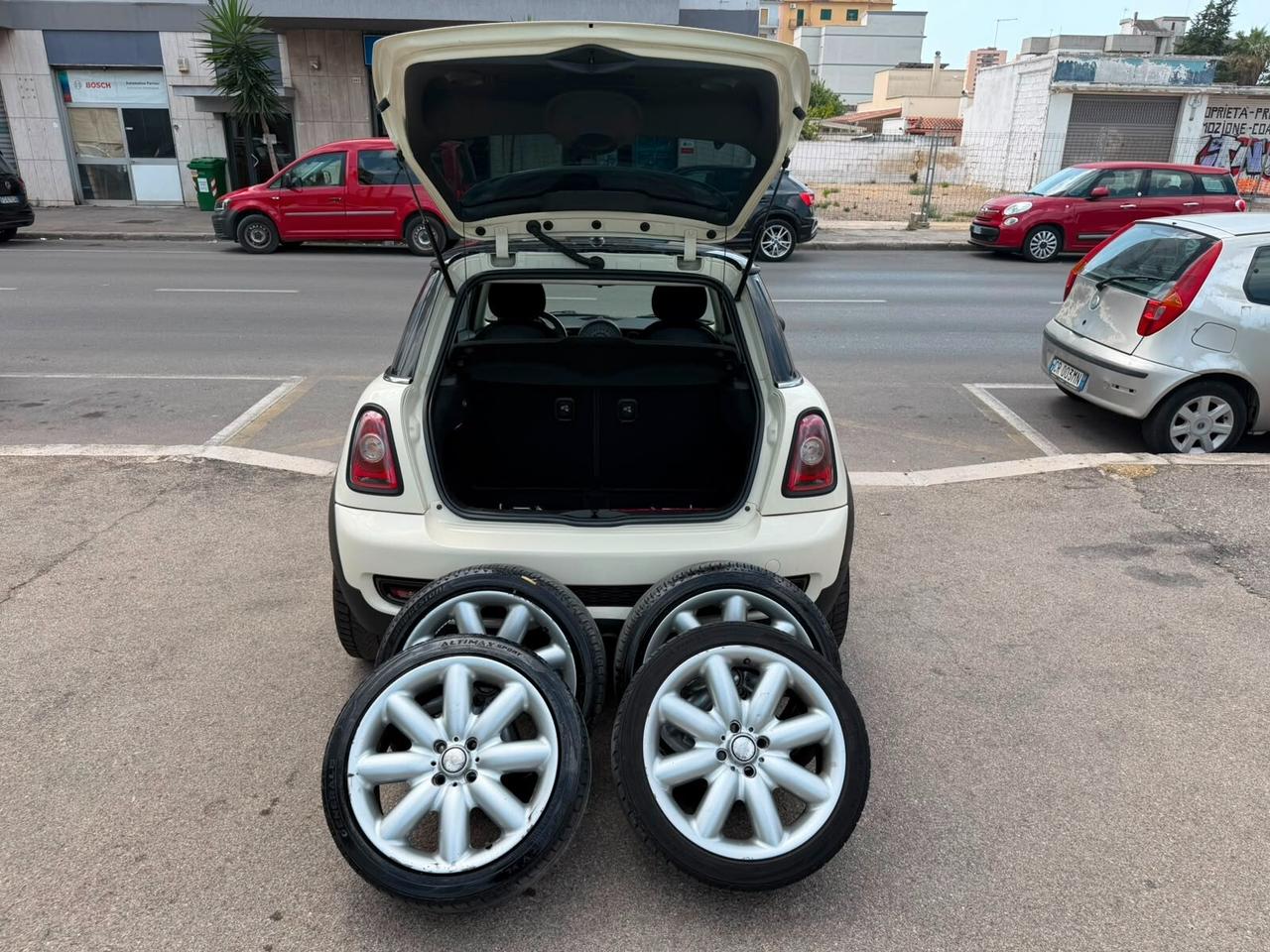 Mini 1.6 16V One D
