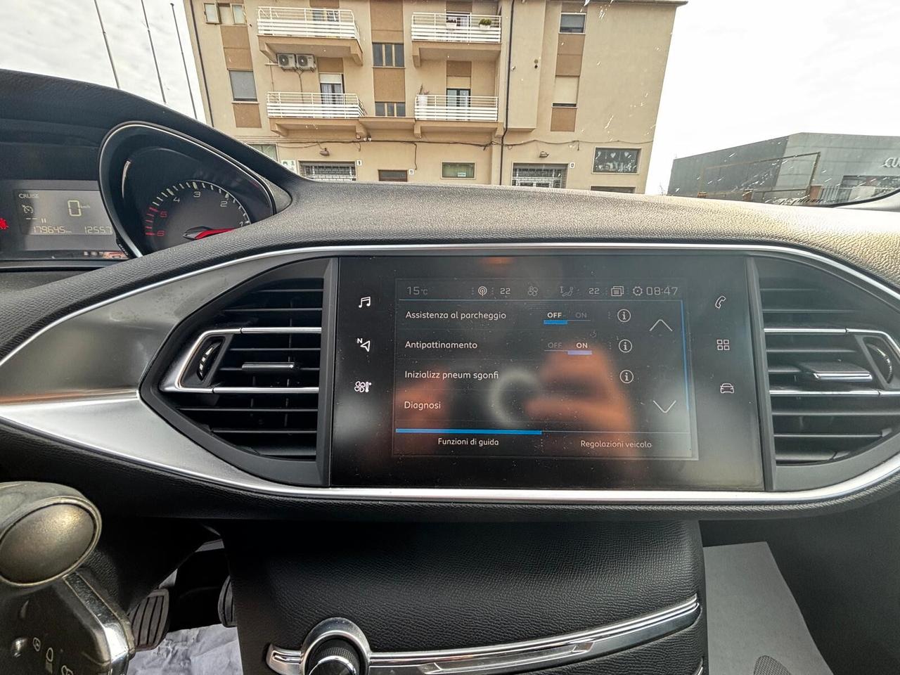 Peugeot 308 BlueHDi 130 S&S SW Allure