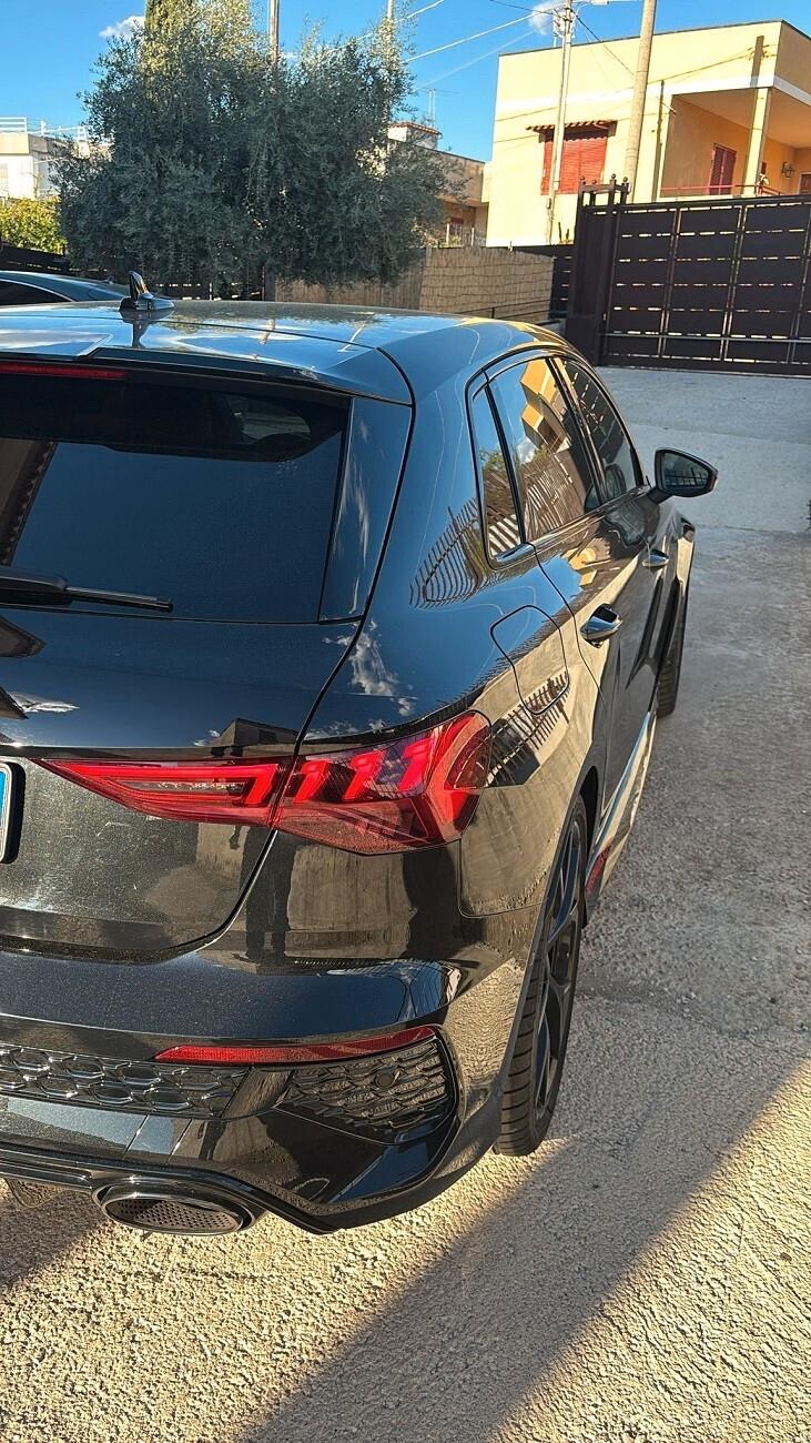 Audi A3 RS 3 SPB TFSI quattro S tronic