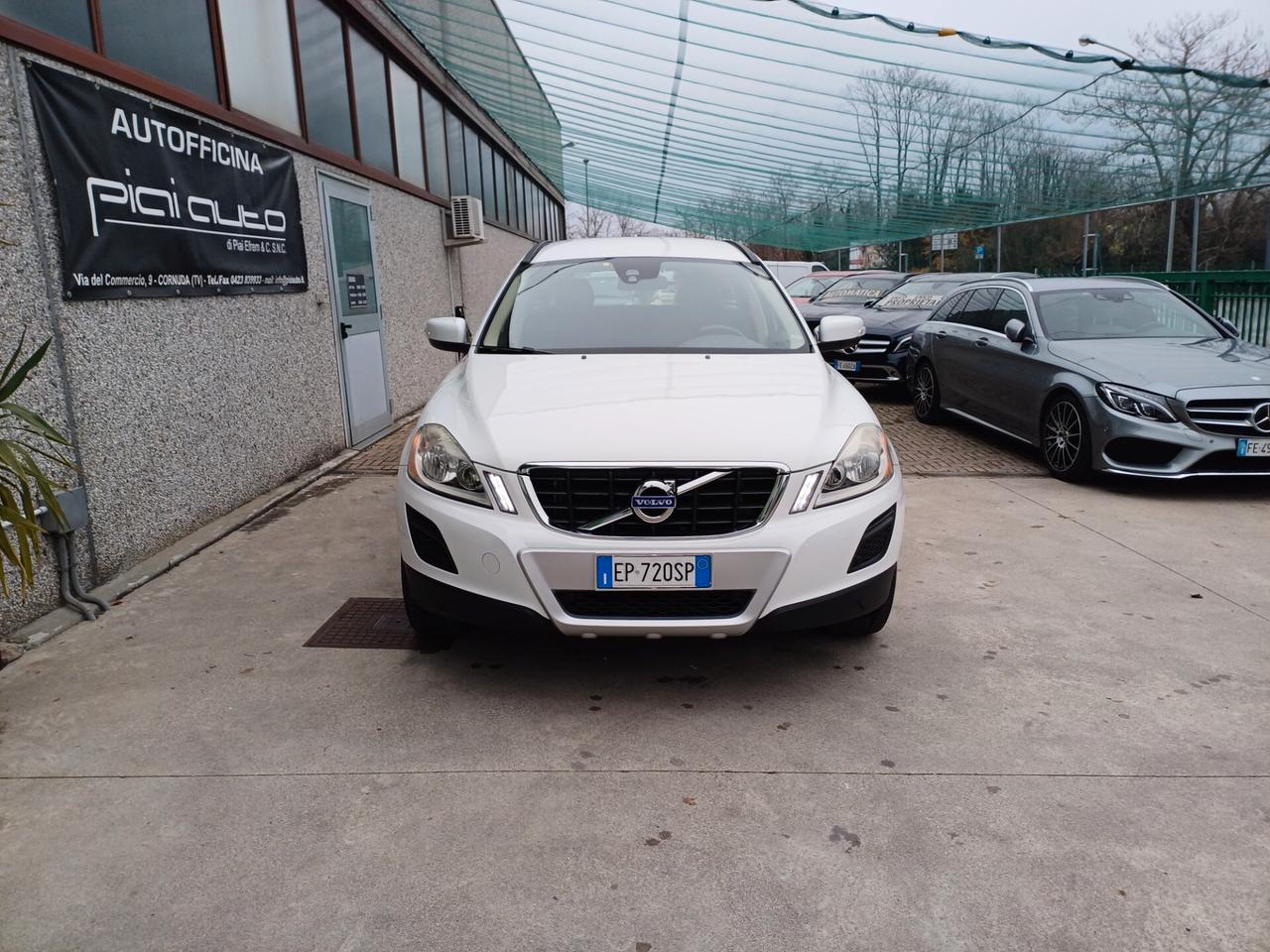 Volvo XC 60 D3 Geartronic Kinetic distribuzione ok