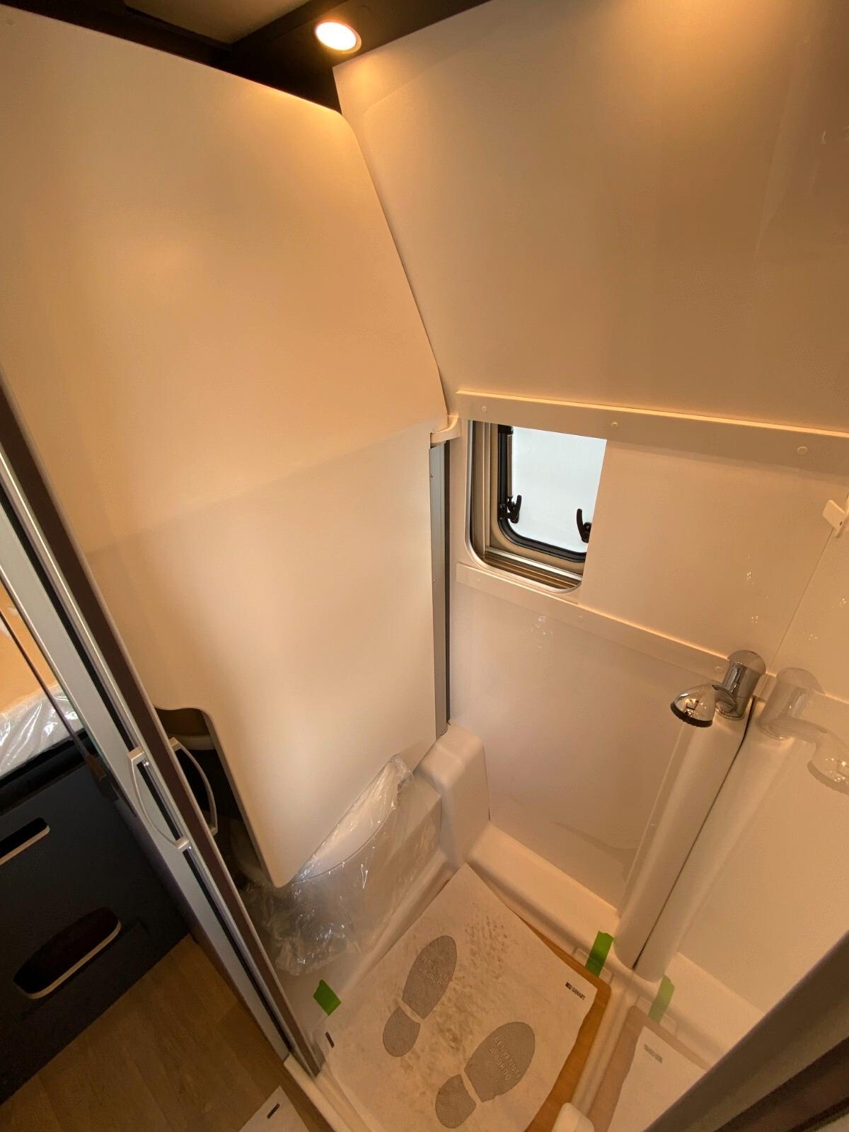 Laika Kosmo Supremo Arancio Sicilia tetto sollevabile