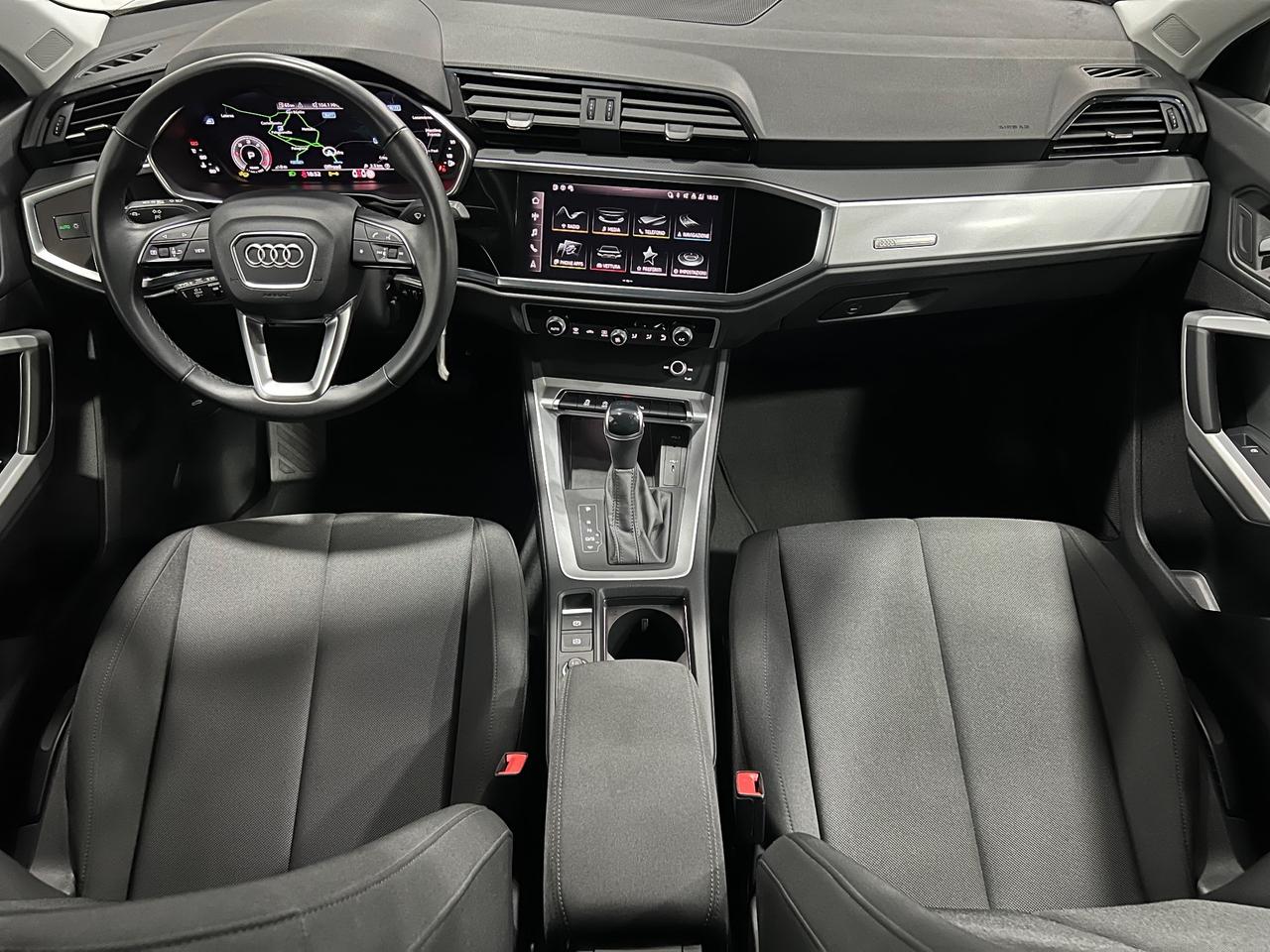 Audi Q3 35 TDI S tronic Business Advanced